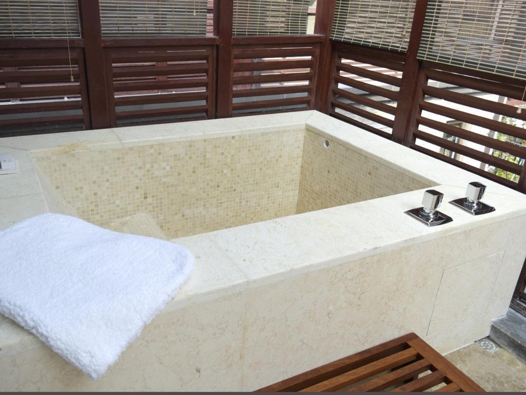 The Tang Hotel Hainan Mount Qixian Baoting Ruang foto