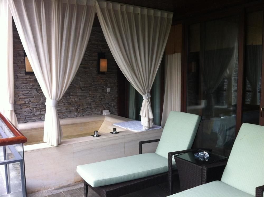 The Tang Hotel Hainan Mount Qixian Baoting Bagian luar foto